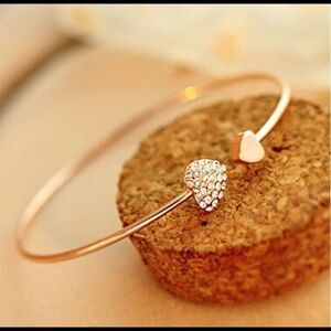 Double heart wire bracelet gold color rhinestones